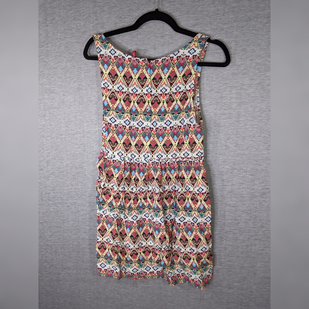 H&M Divided Aztec Print Dress - Picture 4 of 6